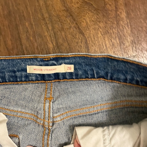 Levi Wedgie Women's Blue Jeans- Straight Ankle - Picture 3 of 4